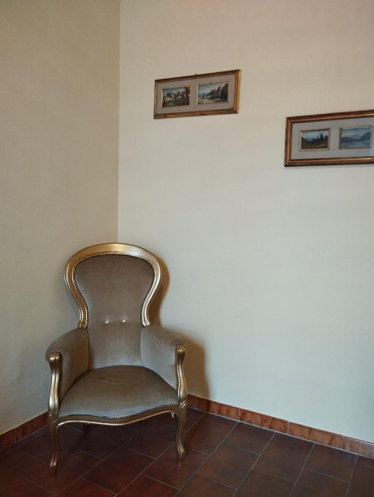 Отель The Family House Ливорно Экстерьер фото